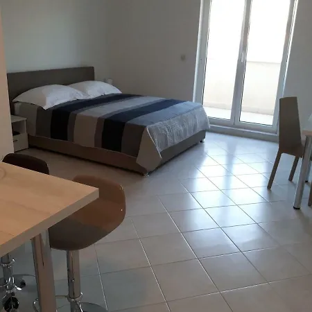 Nika Apartment Trogir