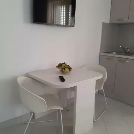 Apartment Nika Trogir