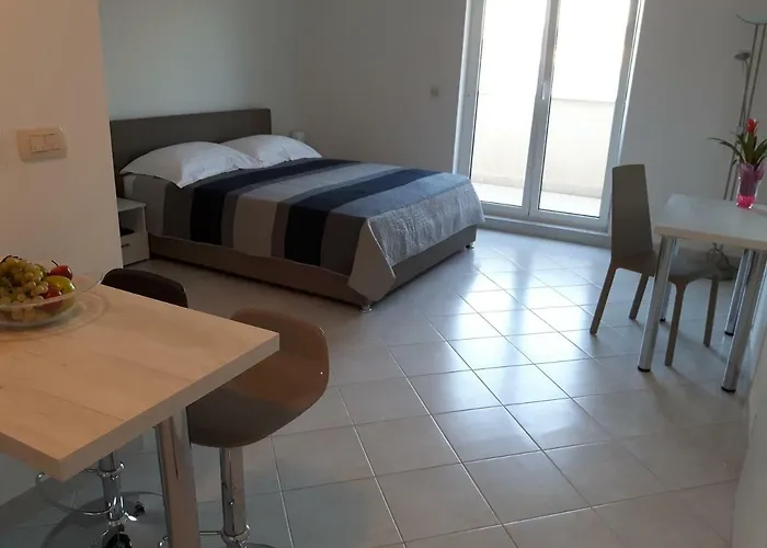 Nika Apartment Trogir